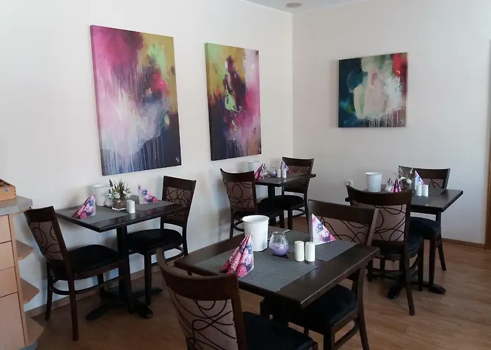 Hotel Garni Regent 2*